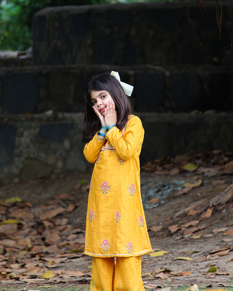SUNAHRI BAHAR