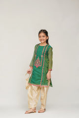 Charming Green Outfit